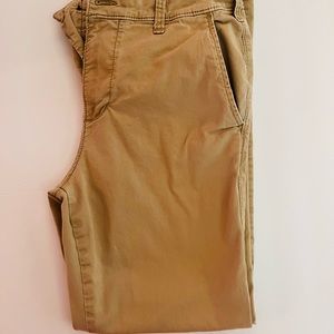 Men’s Hollister Khaki pant